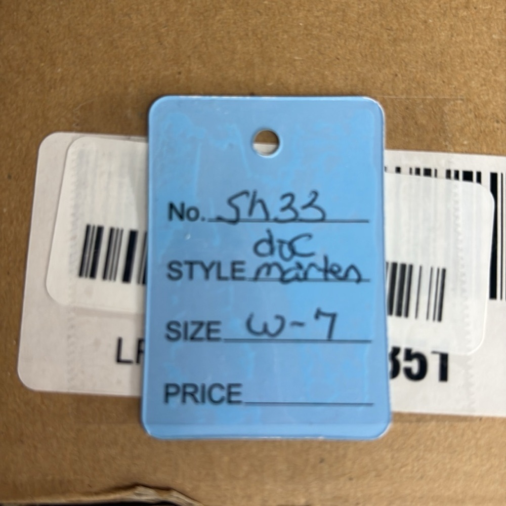 Dr Martens Women sz 7 Black Clarissa II Patent Leather Strap Sandals New in Box - Picture 13 of 14